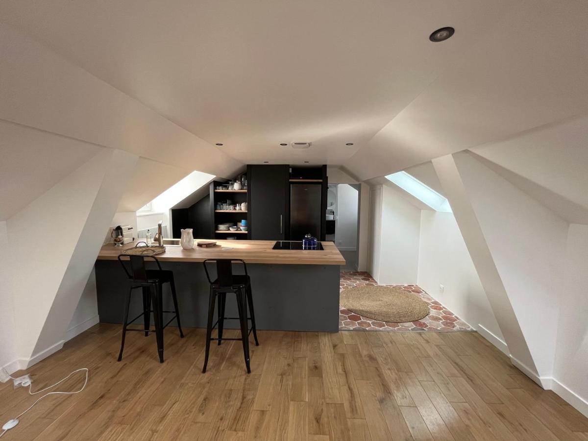 Sur Les Toits De Fontainebleau - Hypercentre Daire Dış mekan fotoğraf
